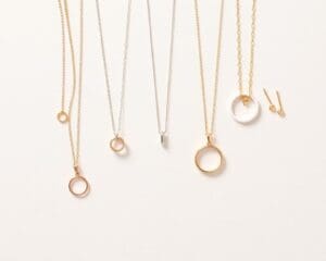 Bijoux minimalistes : l'élégance simplifiée